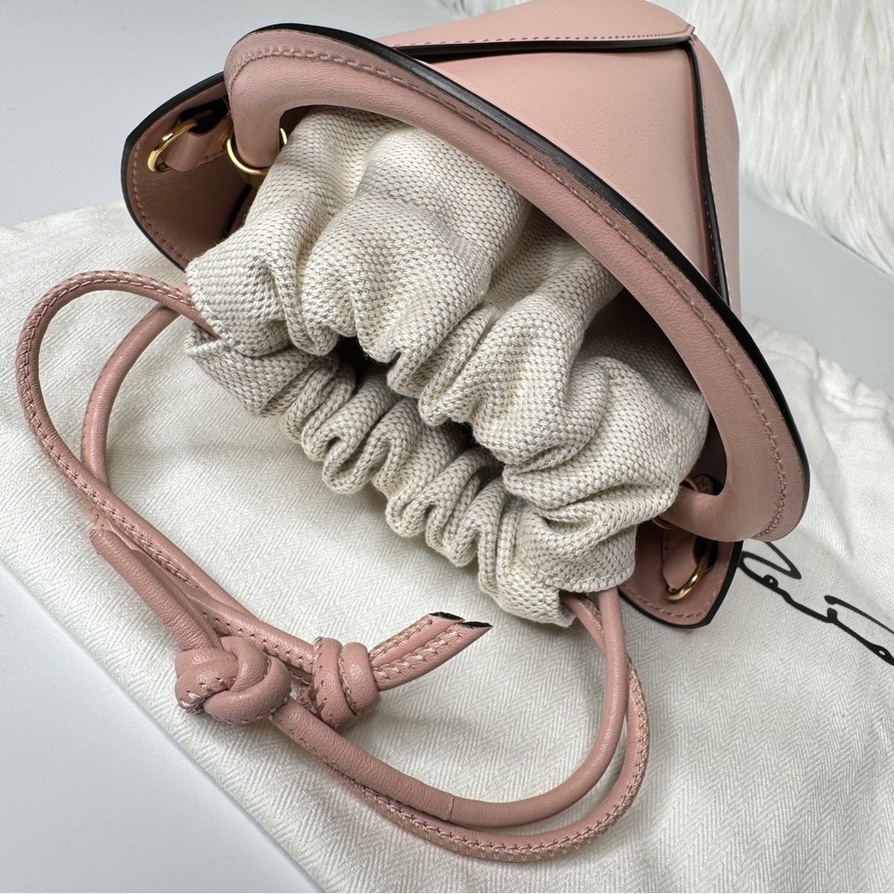 Oscar de la Renta Tulipan Nano Leather Bucket Bag - Picture 5 of 8